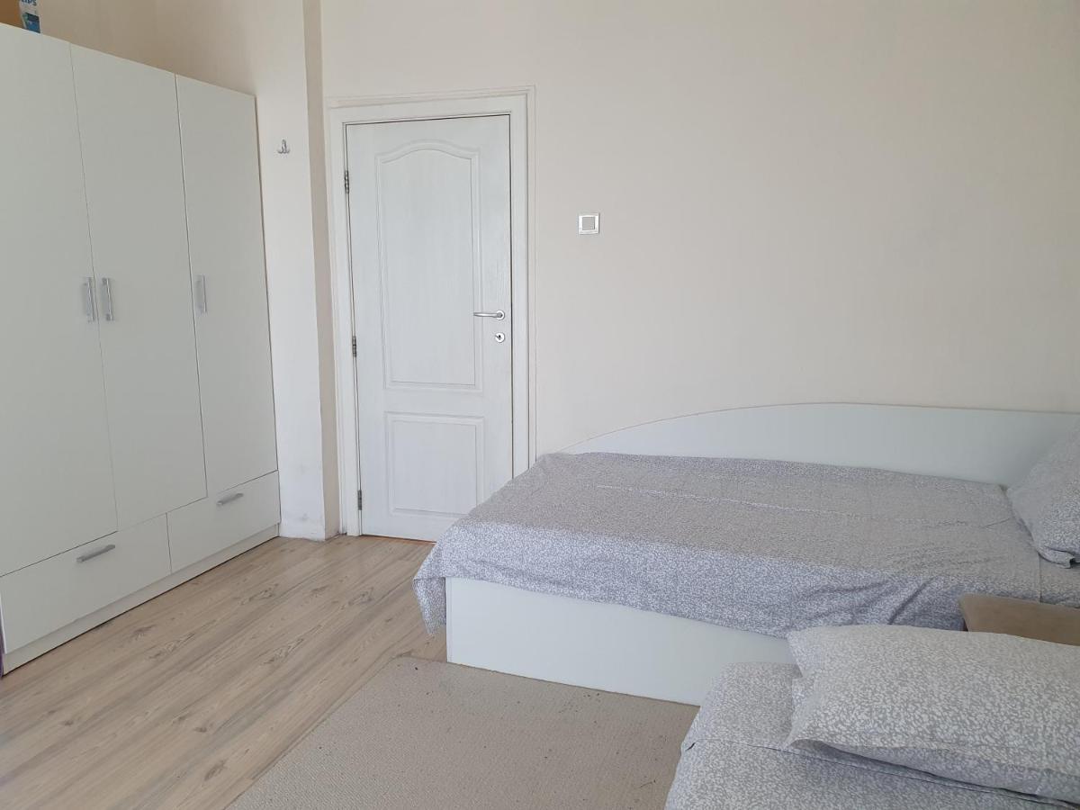 Malavi University Apartment Ruse! Comfort&Clean! Exterior foto