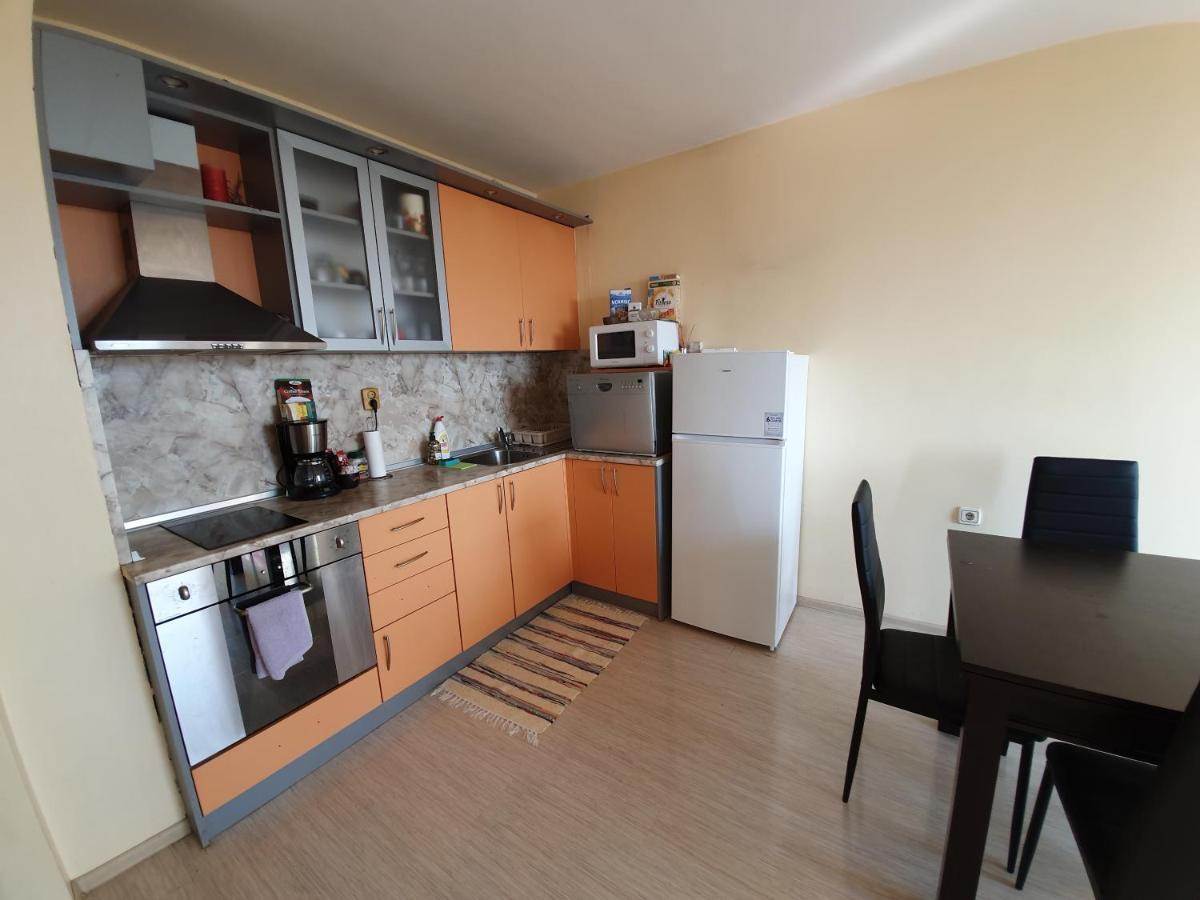 Malavi University Apartment Ruse! Comfort&Clean! Exterior foto