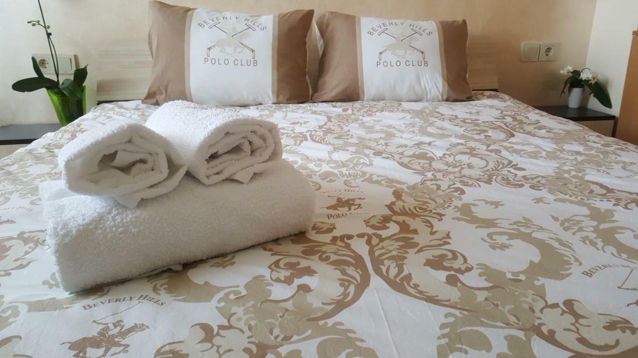 Malavi University Apartment Ruse! Comfort&Clean! Exterior foto