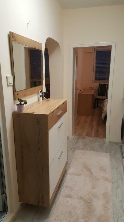 Malavi University Apartment Ruse! Comfort&Clean! Exterior foto